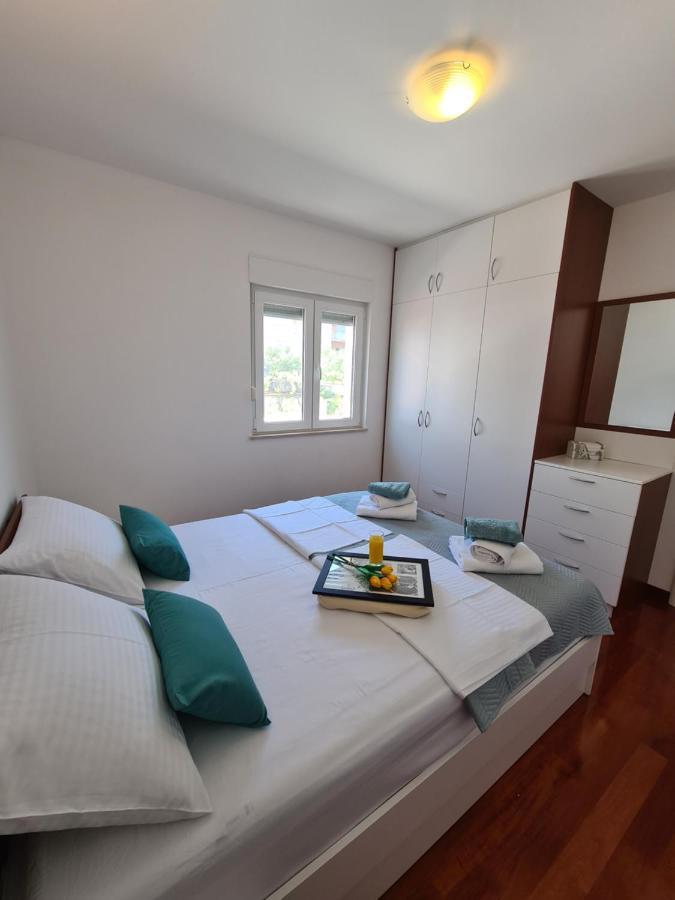 Modern Apartment Near The Sea-Mise Трогір Екстер'єр фото