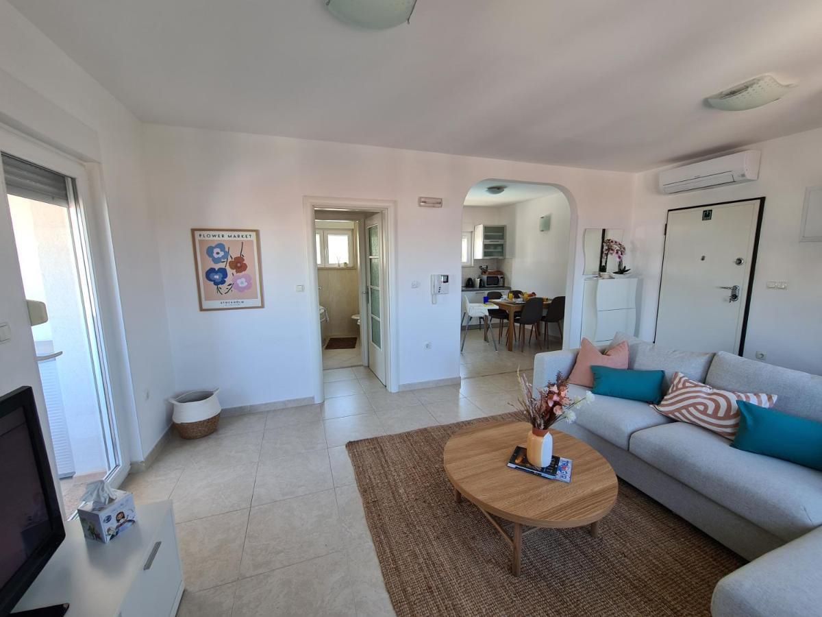 Modern Apartment Near The Sea-Mise Трогір Екстер'єр фото